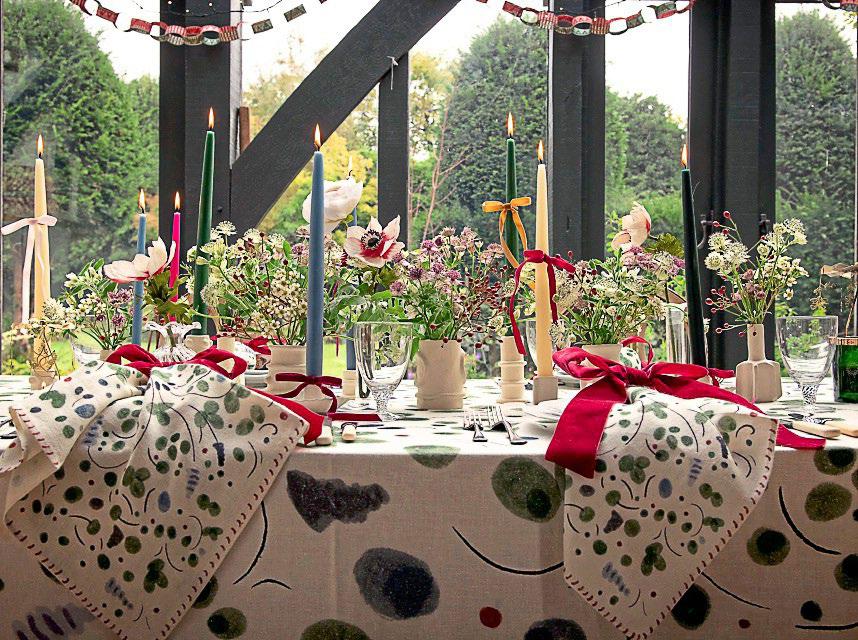 Deck the halls with fabulous florals