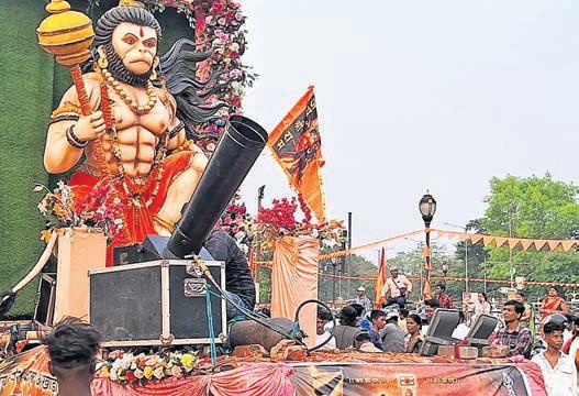 Ram Navami tableau procession passes off peacefully in Rourkela