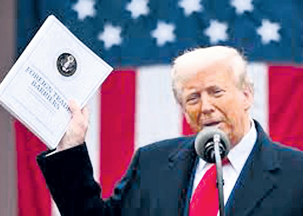 US exempts computers, smartphones from tariffs