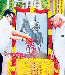 TN leaders pay tributes to Dheeran Chinnamalai