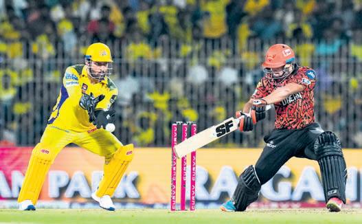 SRH all but end CSK's chances with win