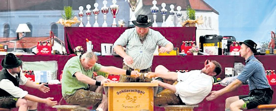 Bloody fingers just part of game in this traditional sport