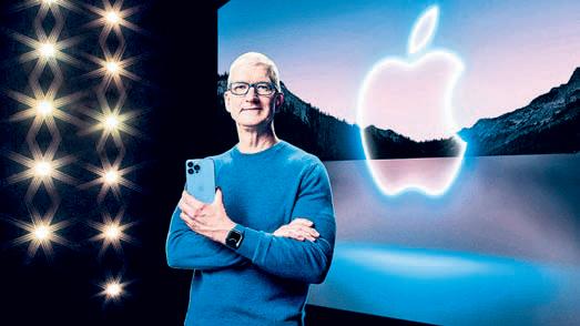 Apple investors seek clarity on AI strategy as iPhone sales decline