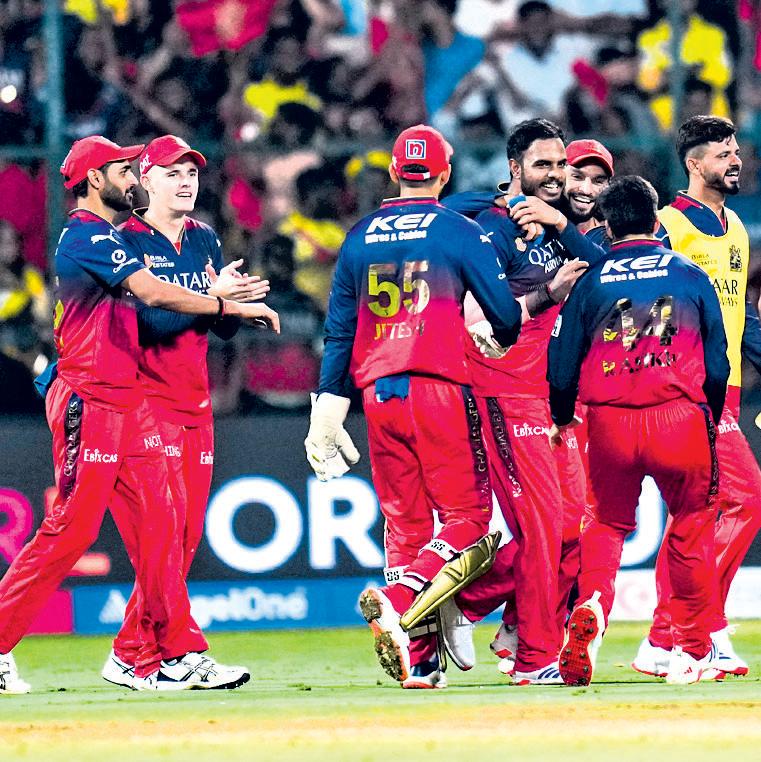 RCB beat CSK in thriller