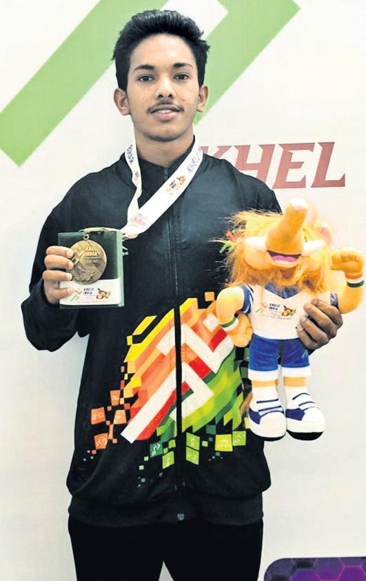 Harsabardhan, Asmita set records