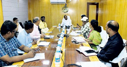 Min reviews paddy procurement