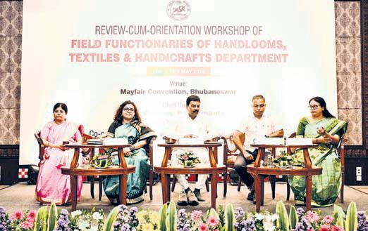 Minister Samanta calls for global handloom exposure