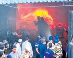 8 members of two families die in Maharashtra textile unit fire