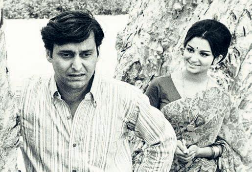 Standing ovation for Ray's Aranyer Din Ratri at Cannes