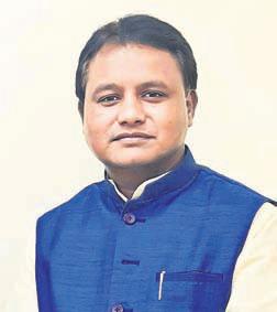 BJD chief waves at people, doesn't speak: CM