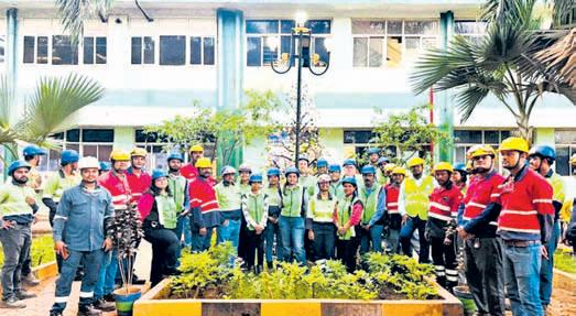 Vedanta Lanjigarh hosts scrap art sculpture competition