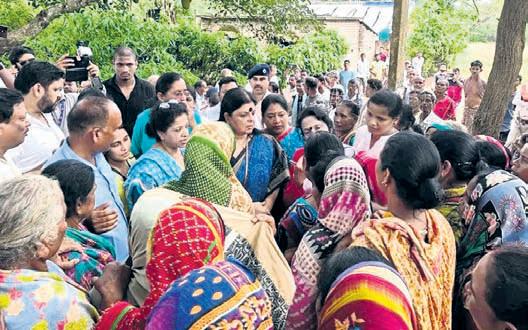 AICC inquiry team meets kin of gangraped, murdered tribal girl