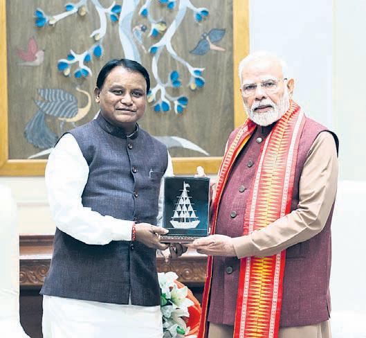 CM meets PM in Delhi, discusses devpt issues