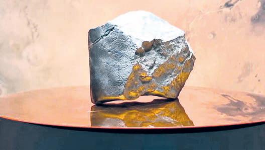 Biggest piece of Mars on Earth to go under hammer