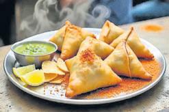 Govt urges display of oil, sugar content in snacks at workplaces