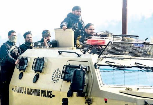 10 held in J&K for using encrypted apps to aid terror