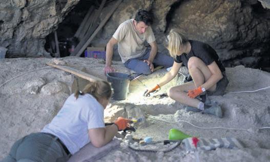 1,00,000-yr-old burial site reveals early humans’ complex rituals