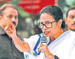 Mamata launches 'Bhasha Andolan'