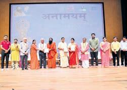 Ramdev announces medical tie-ups at Patanjali event