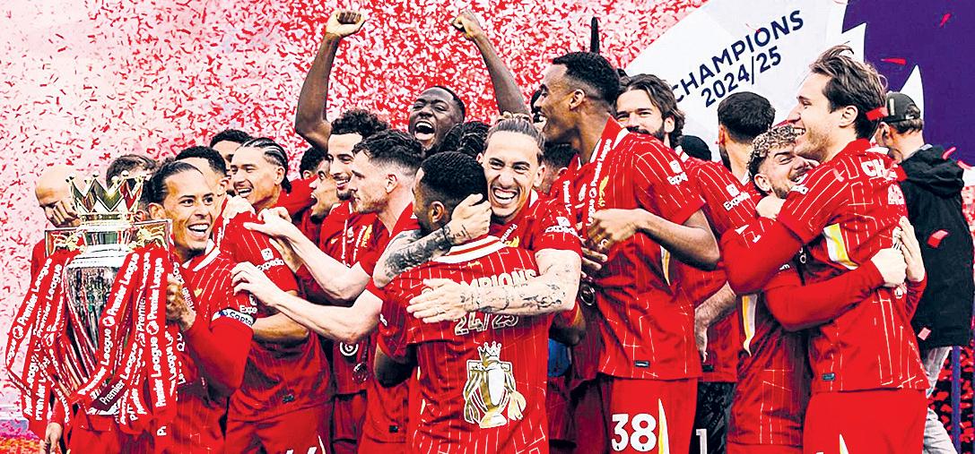 Big spending fuels open Premier League title race