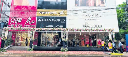 Taneira Cuttack showroom celebrates first anniversary