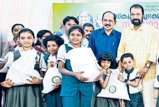 Onam relief: Rice for quarter million students