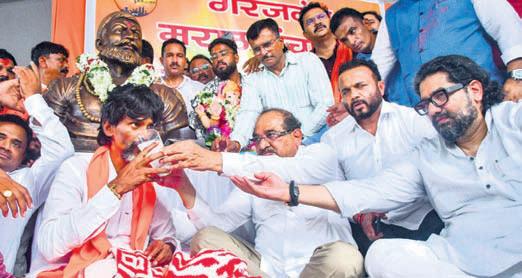 Jarange calls off Maratha stir after Maha issues GR