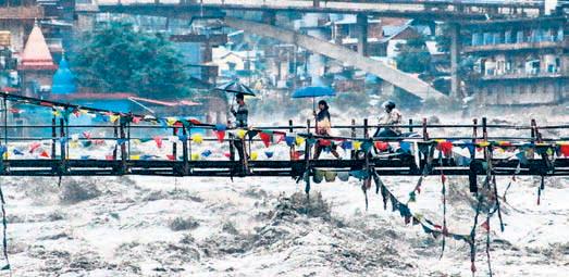 North India reels under heavy rainfall