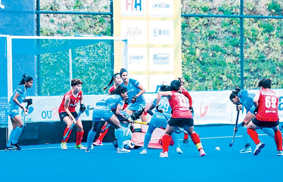 Eves kick off campaign with dominating win