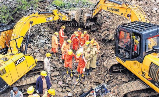 Landslide strikes Himachal’s Sirmau