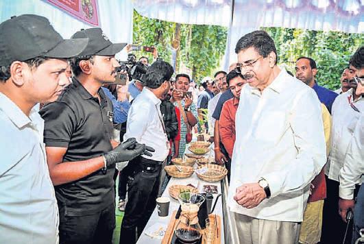 Guv urges coffee plantation expansion in Koraput