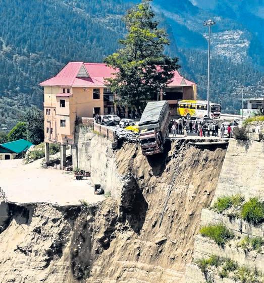 Entire Himalayan range facing ecological crisis: SC
