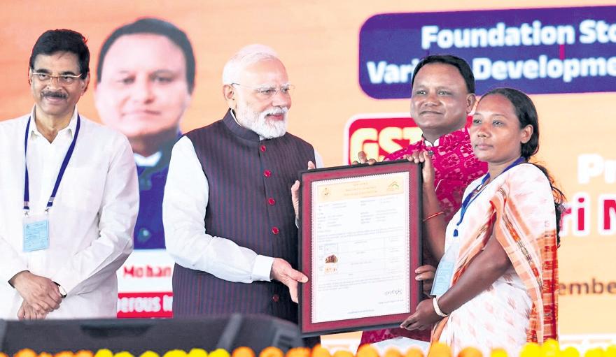 BJP govt liberated country from Cong's loot culture: PM