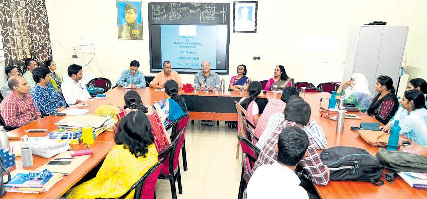 NCERT JD visits City RIE, interacts with teachers