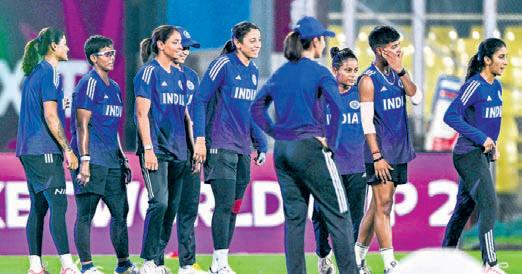 Eves hone fielding for England showdown
