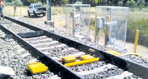 Train parting, hot axles risk; investigation needed: Rlys