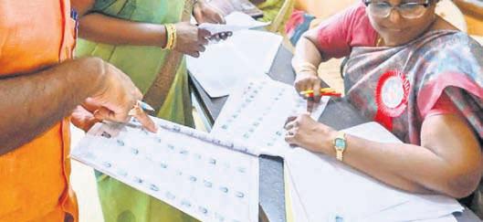 Voter list revision likely to begin in phases: EC