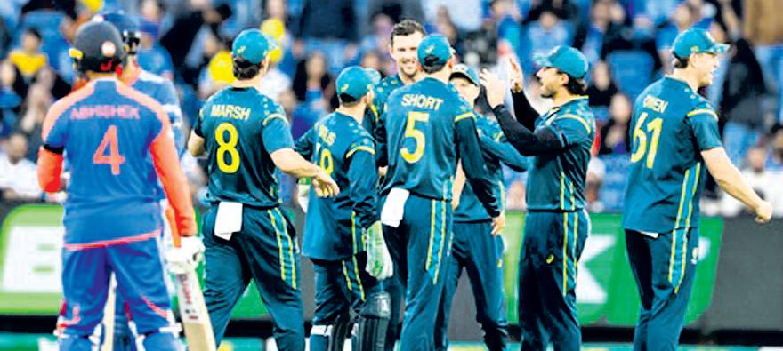 Hazlewood wreaks havoc