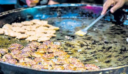 Lucknawi food connoisseurs hail UNESCO recognition