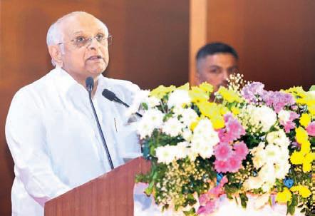 Gujarat CM awards notary certificates to 1,500 Advocates