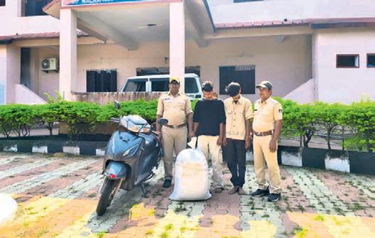 Ganja smuggling to gift iPhone to girlfriends lands 2 in prison