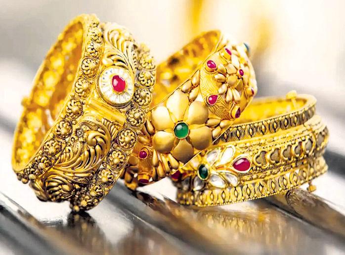 Gems and jewellery exports drop sharply