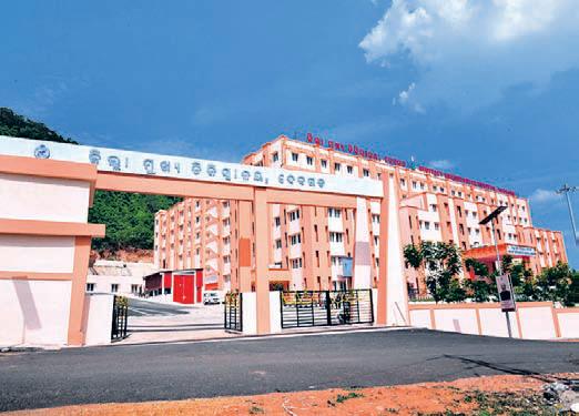 Half-baked healthcare in new Deogarh DHH