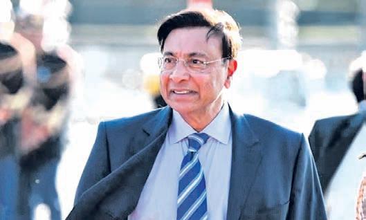 Steel tycoon Mittal quits UK amid super-rich tax threat