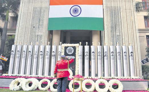 Mumbai remembers 26/11 martyrs