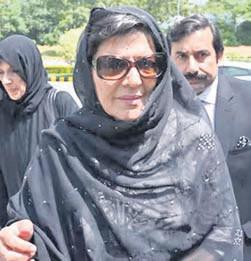 Khan’s sister files plea against Adiala jail superintendent