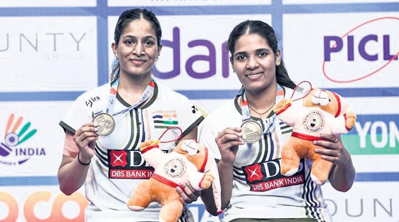 Treesa-Gayatri defend title; Srikanth suffers heartbreak