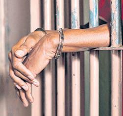 2 ganja peddlers get 20 years RI