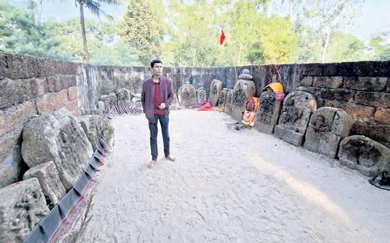 Over 30 Hero Stones with ancient inscriptions found