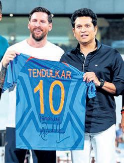TWO GOATS IN ONE FRAME Messi, Tendulkar come together